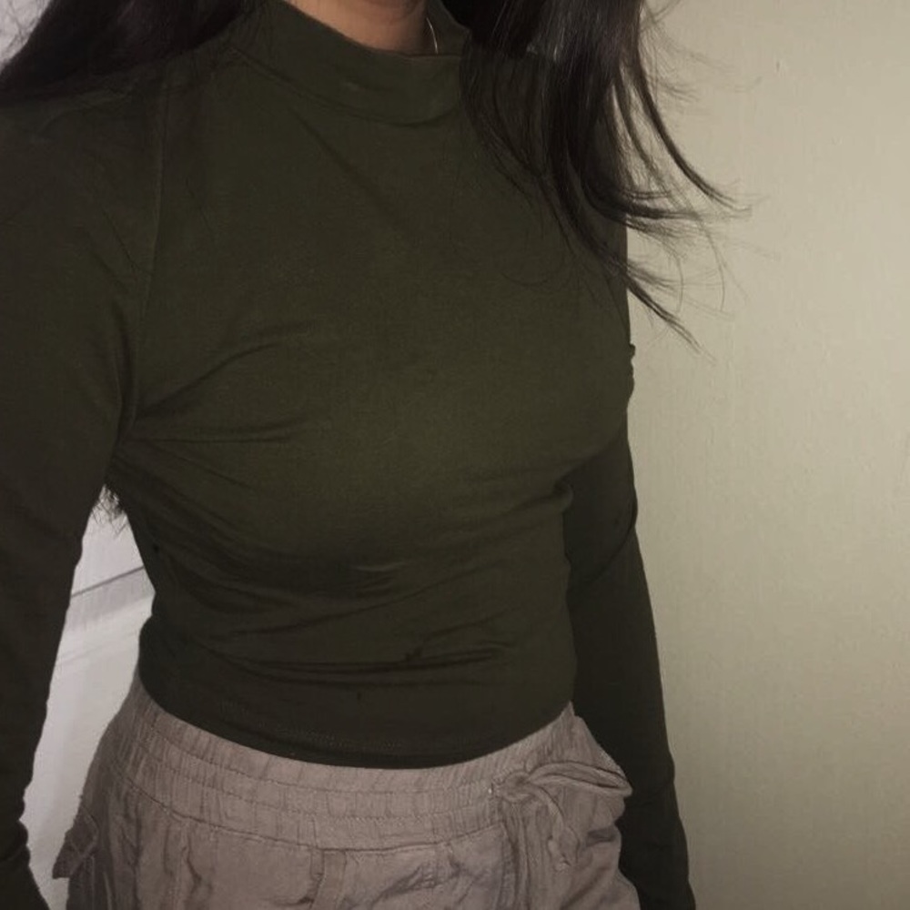 crop top